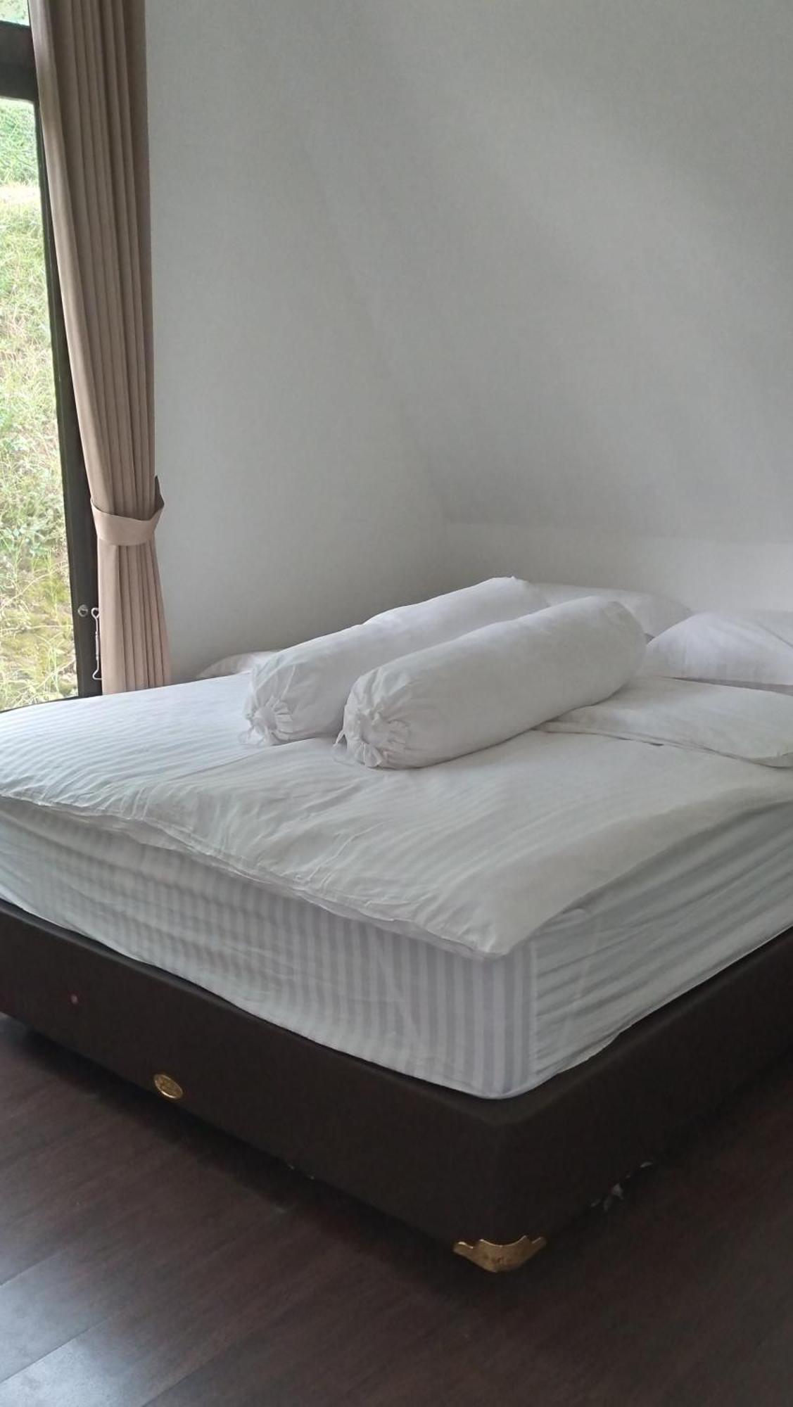 Cangkiran Joglo Kumpul Resort חדר תמונה